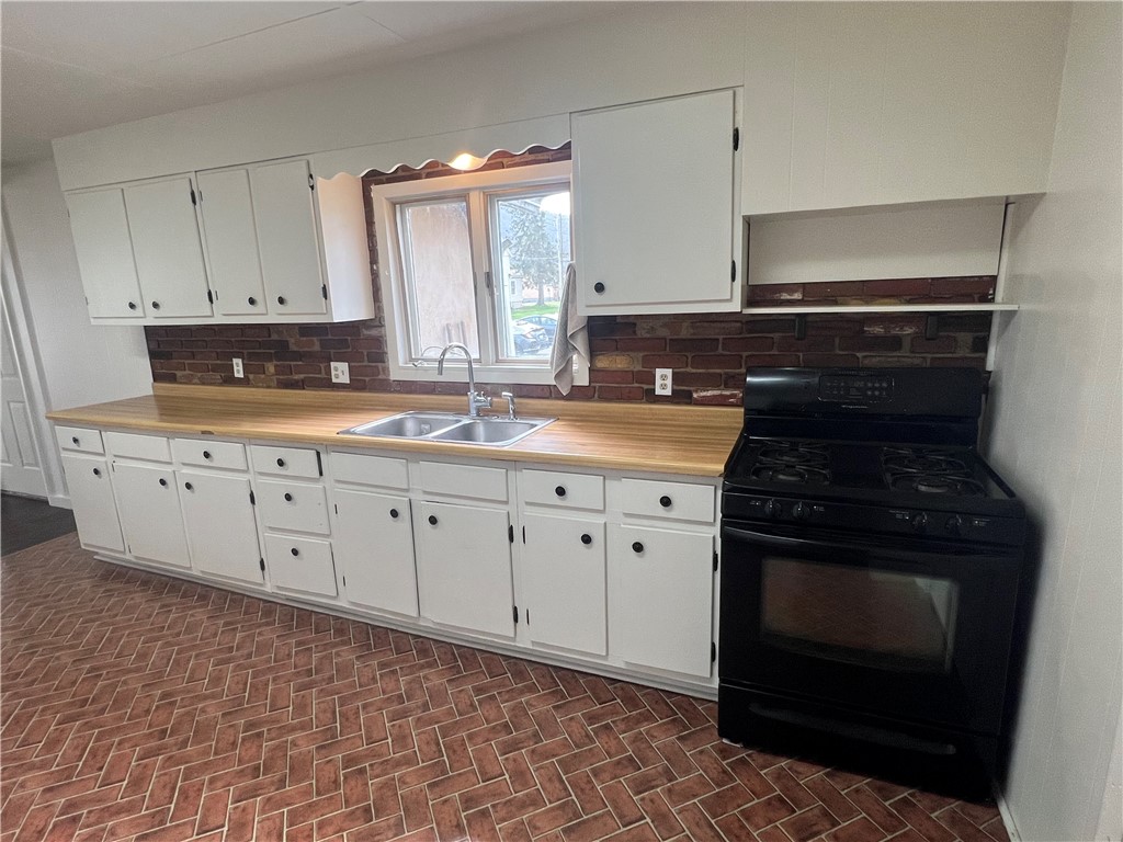 321 Jerome Street Erwin, NY 14870 - Photo 11 of 47 Kitchen