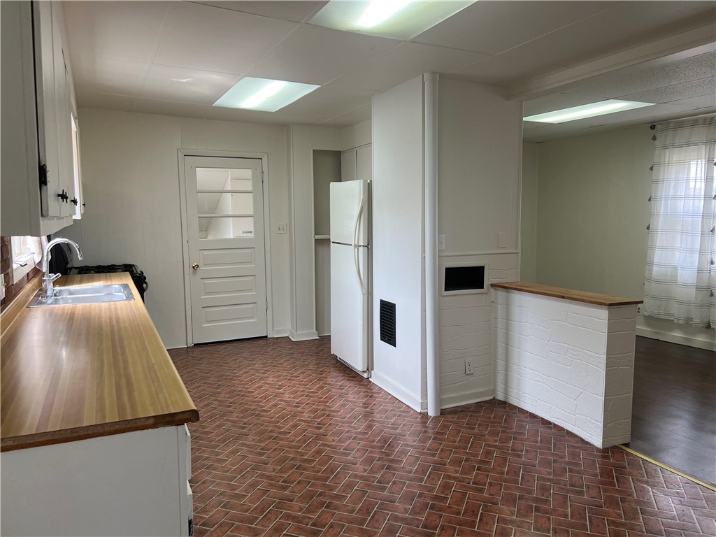 321 Jerome Street Erwin, NY 14870 - Photo 13 of 47 Kitchen