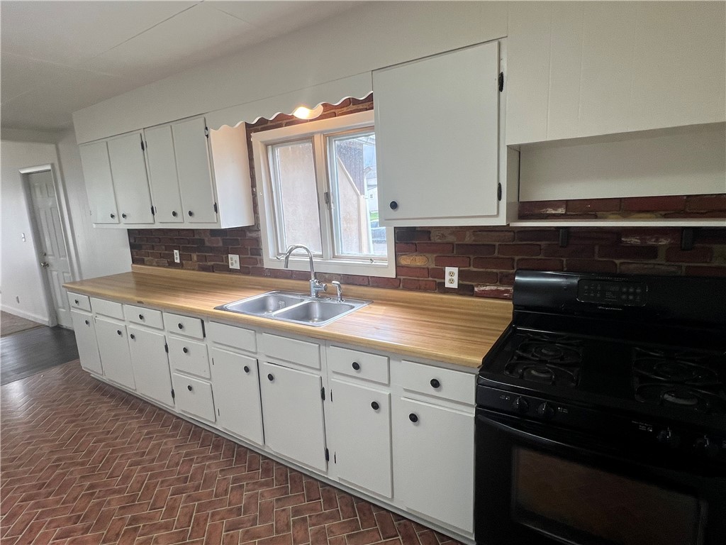 321 Jerome Street Erwin, NY 14870 - Photo 10 of 47 Kitchen