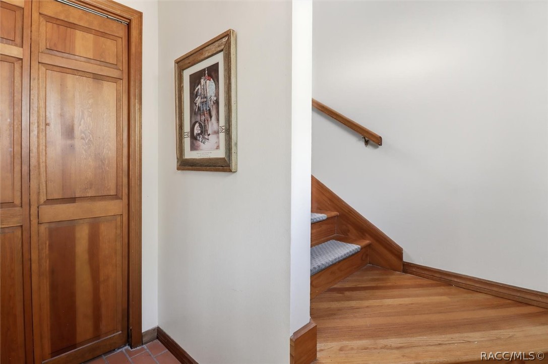 8810 East Hampton Point Road Inverness, FL 34450 - Photo 5 of 71 Gallery Image 5
