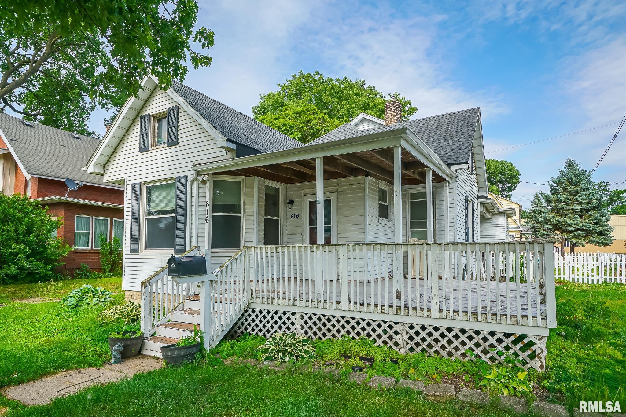 616 Summer Street Pekin, IL 61554 - Photo 6 of 38