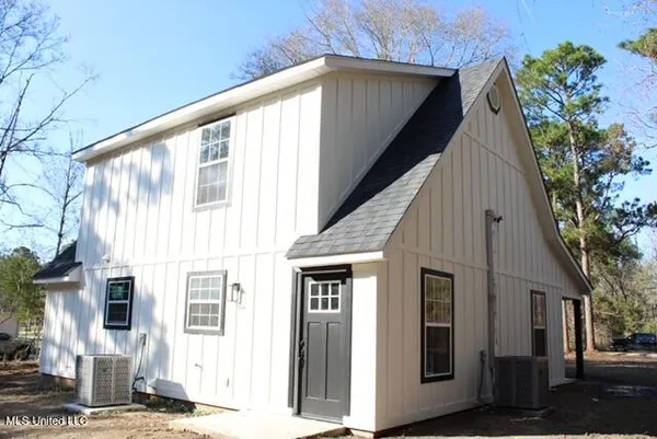 $257,000 | 19601 West Wortham Road, Saucier, MS 39574