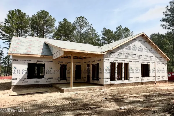 $429,000 | 120 Edgewater Drive, Seven Lakes, NC 27376