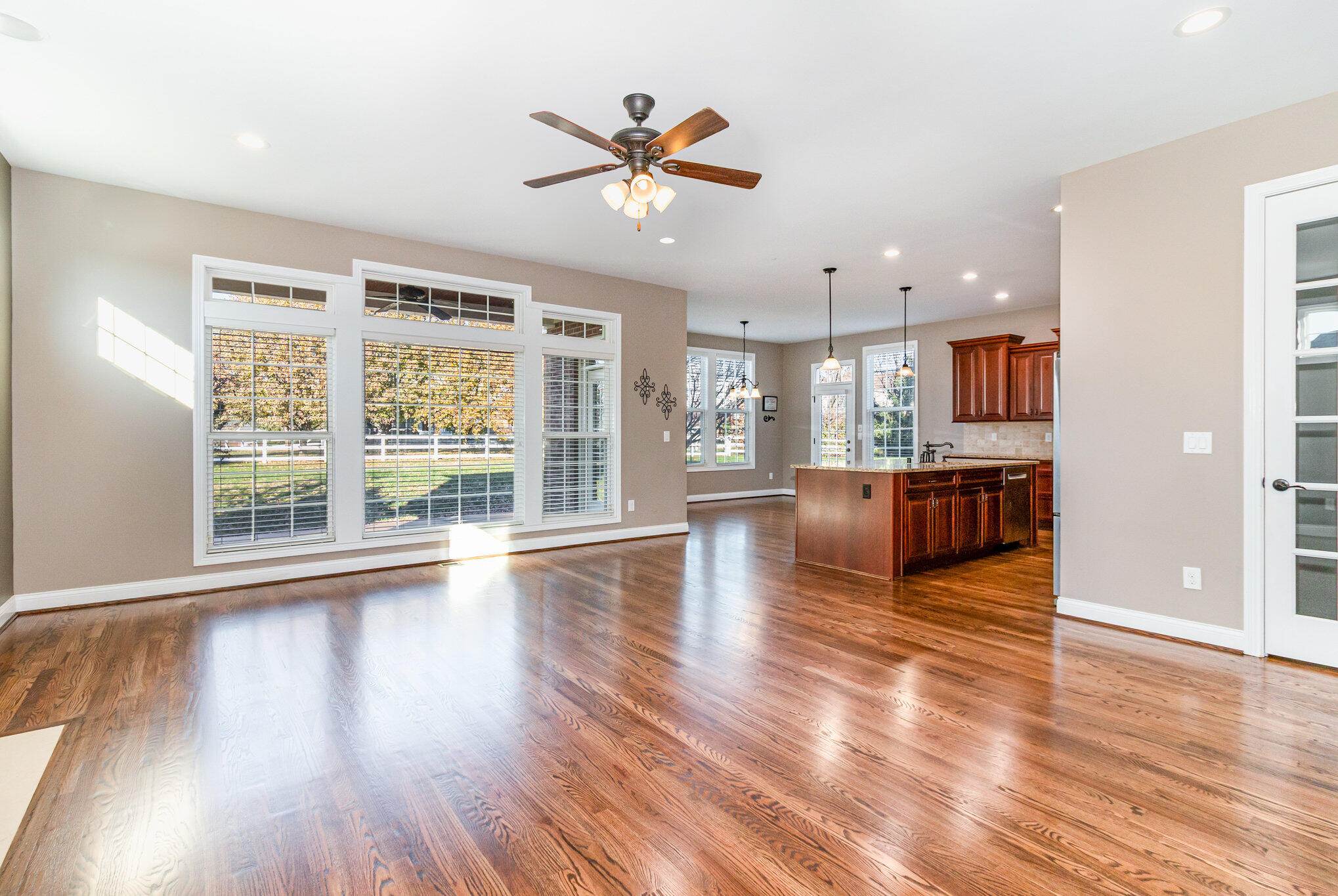 2648 Legacy Ridge Florence, KY 41042 - Photo 8 of 45 Gallery Image 8