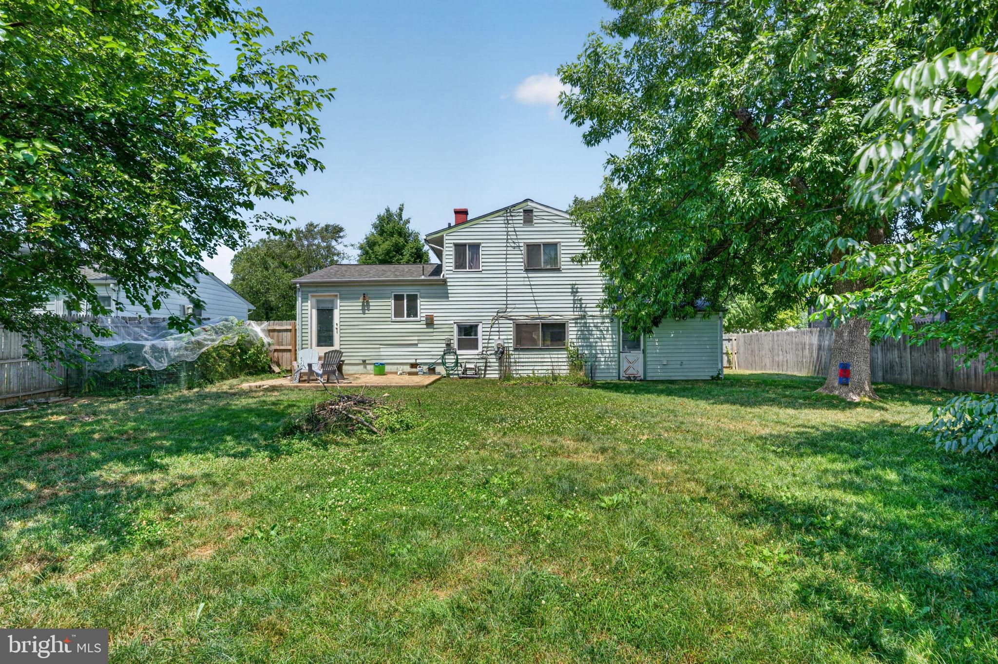 1301 Greentree Road Newark, DE 19713 - Photo 24 of 30 Charming backyard retreat awaits you.