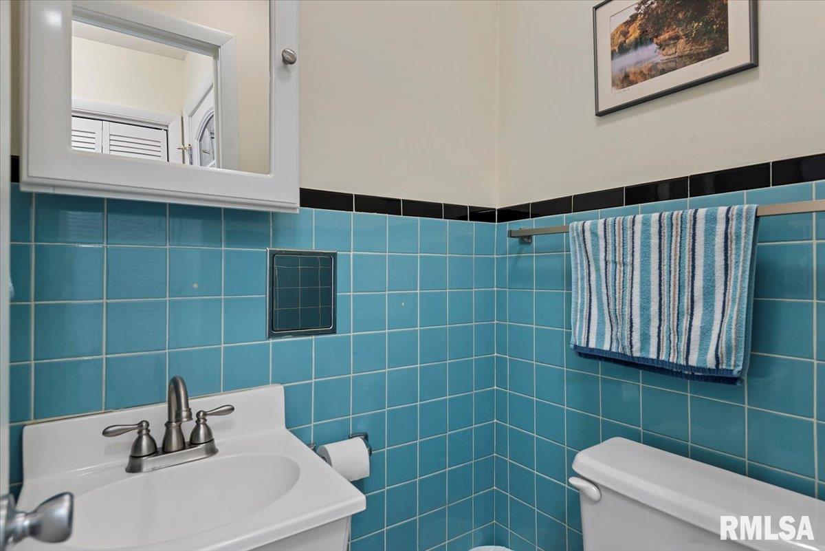 107 Collier Drive Springfield, IL 62704 - Photo 17 of 34