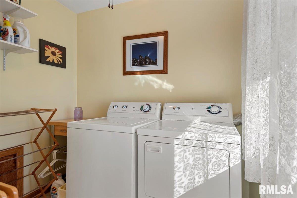 107 Collier Drive Springfield, IL 62704 - Photo 18 of 34