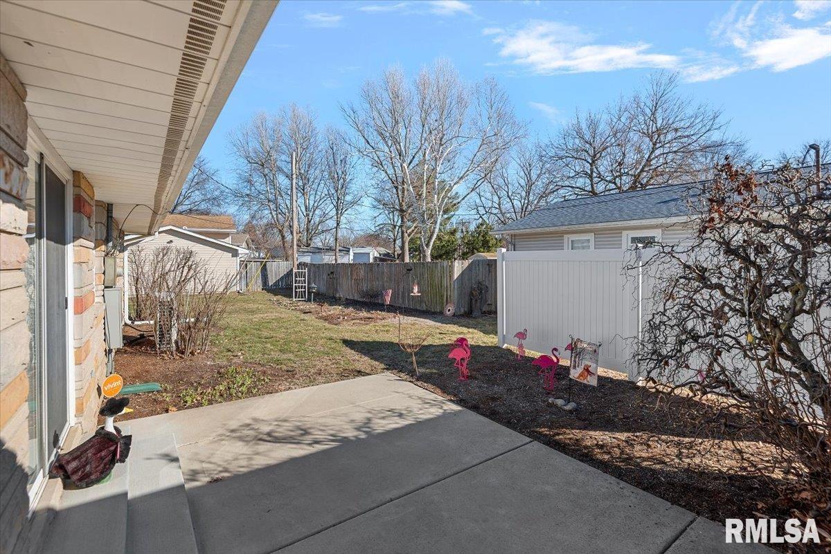 107 Collier Drive Springfield, IL 62704 - Photo 34 of 34