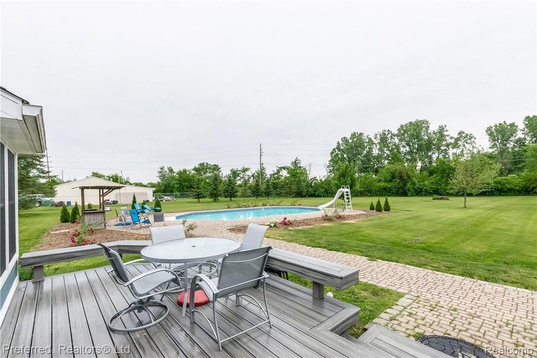 49706 Bemis Road Belleville, MI 48111 - Photo 33 of 44 035-Deck-5923780-large.jpg