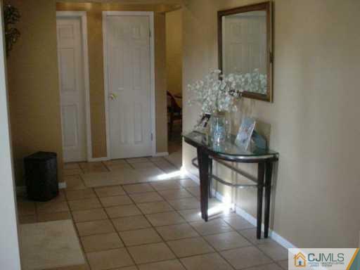 2 Peppermint Hill Road North Brunswick, NJ 08902 - Photo 5 of 8 Gallery Image 5