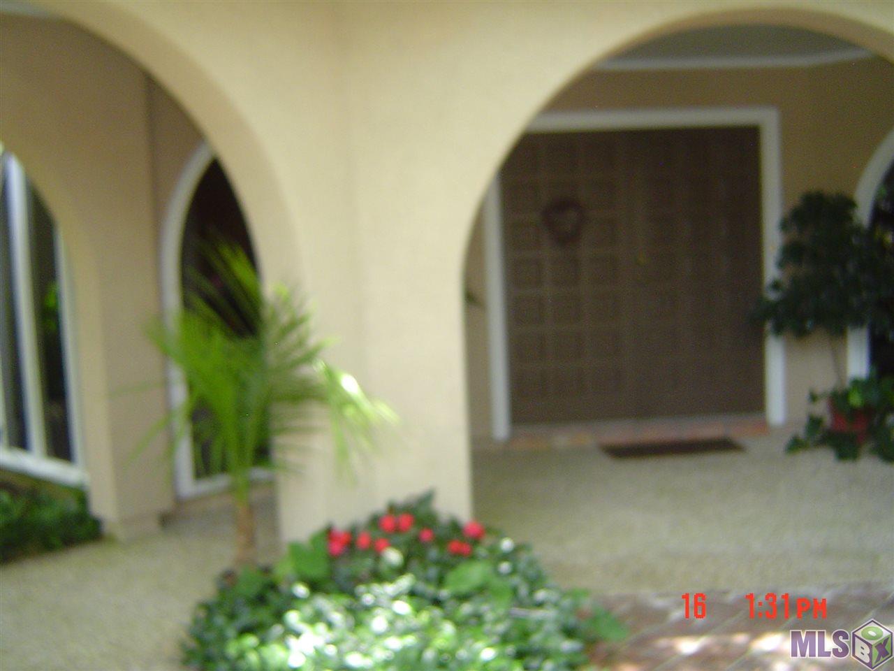 1615 Applewood Road Baton Rouge, LA 70808 - Photo 3 of 26 Entrance to Home