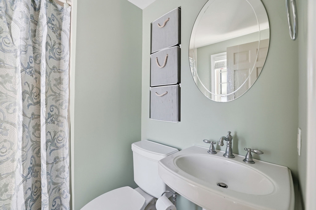 130 Buckboard Road Duxbury, MA 02332 - Photo 19 of 29