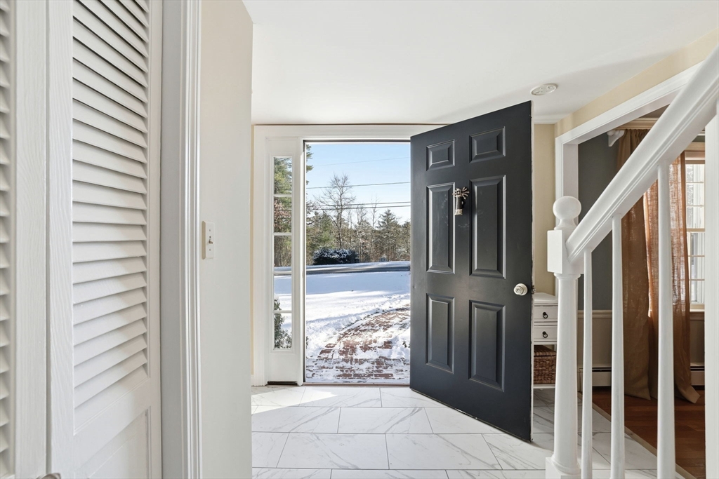 130 Buckboard Road Duxbury, MA 02332 - Photo 4 of 29