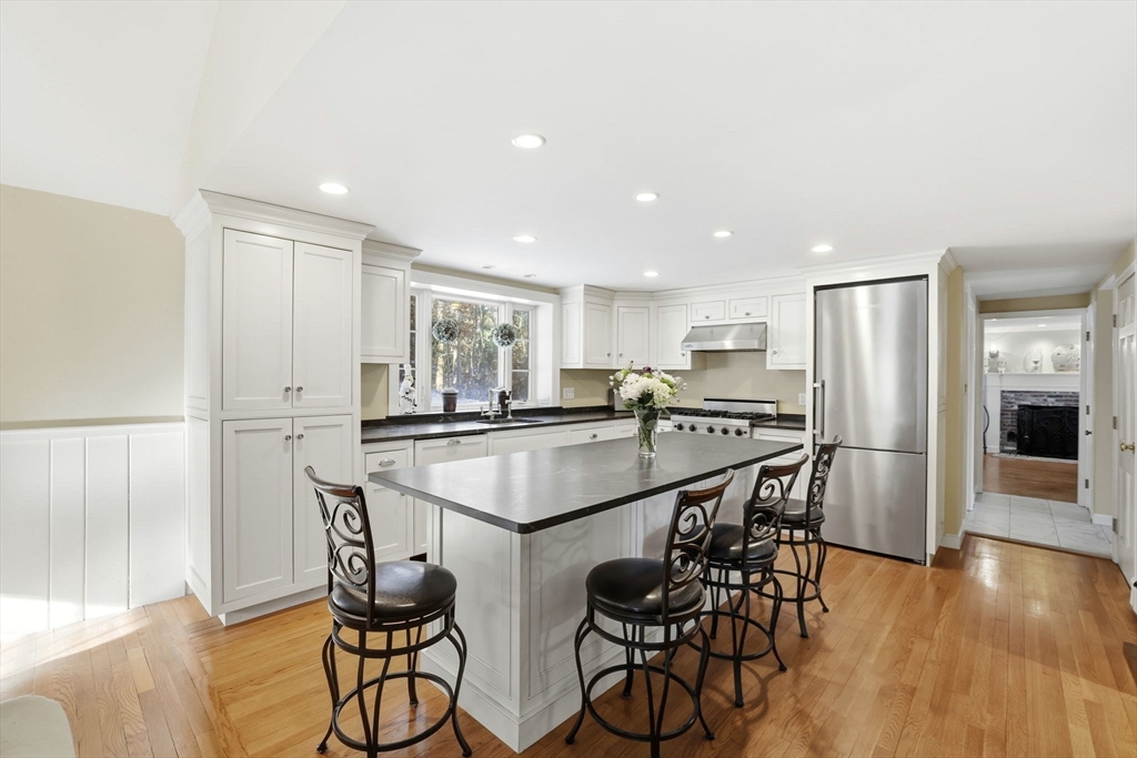 130 Buckboard Road Duxbury, MA 02332 - Photo 5 of 29