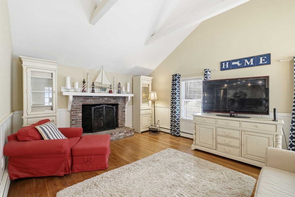 130 Buckboard Road Duxbury, MA 02332 - Photo 9 of 29