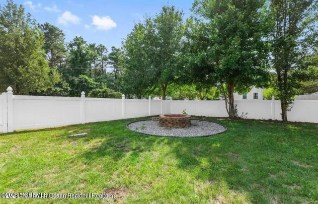 $4,000 | 1601 1st Avenue, Toms River, NJ 08757