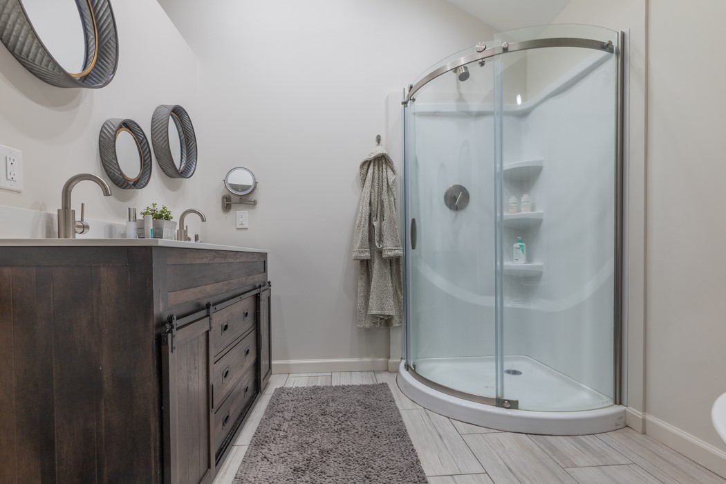 6 Lennon Road Lincoln, RI 02865 - Photo 5 of 43 Gallery Image 5