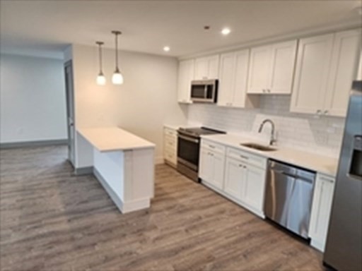 522 Bridge Street, Unit 3 Weymouth, MA 02191 - Photo 3 of 21