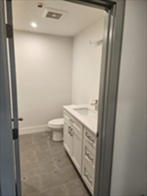 522 Bridge Street, Unit 3 Weymouth, MA 02191 - Photo 9 of 21