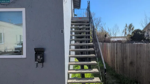 $1,850 | 2008 Marin Street, Vallejo, CA 94590