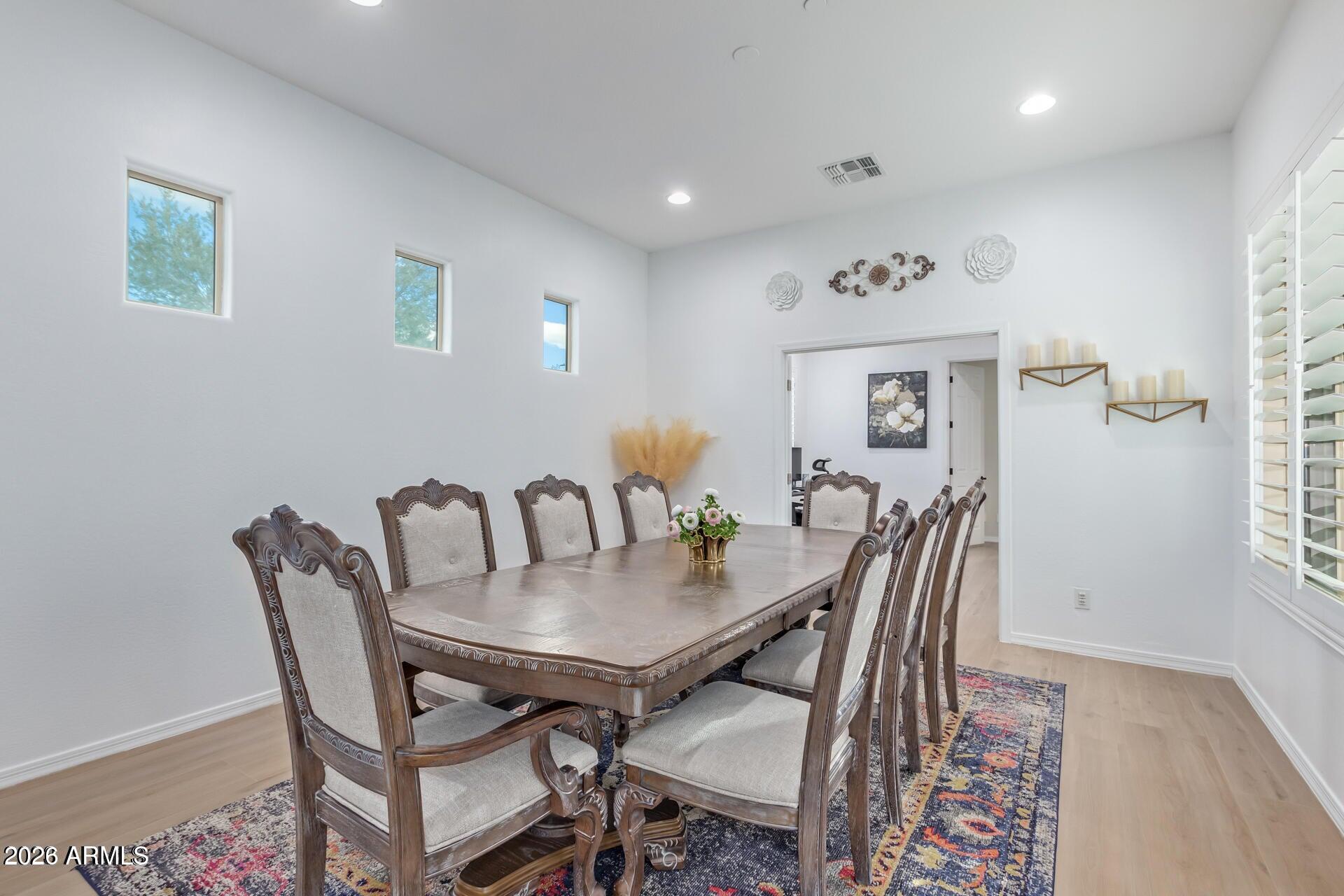 1528 West Red Bird Road Phoenix, AZ 85085 - Photo 10 of 27 20230121203825285559000000-o