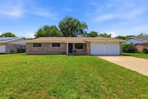 $225,000 | 833 Bridle Avenue, White Settlement, TX 76108