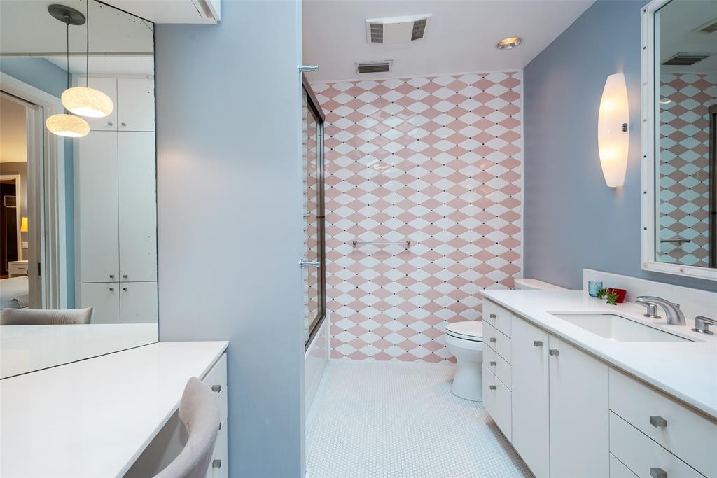 4651 Chapel Hill Road Dallas, TX 75214 - Photo 22 of 34