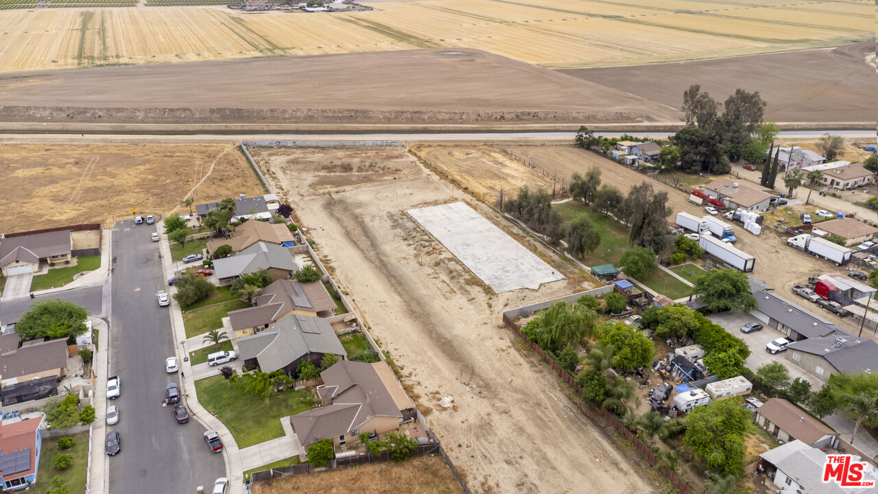 10111 Habecker Road Lamont, CA 93241 - Photo 28 of 30 Gallery Image 28