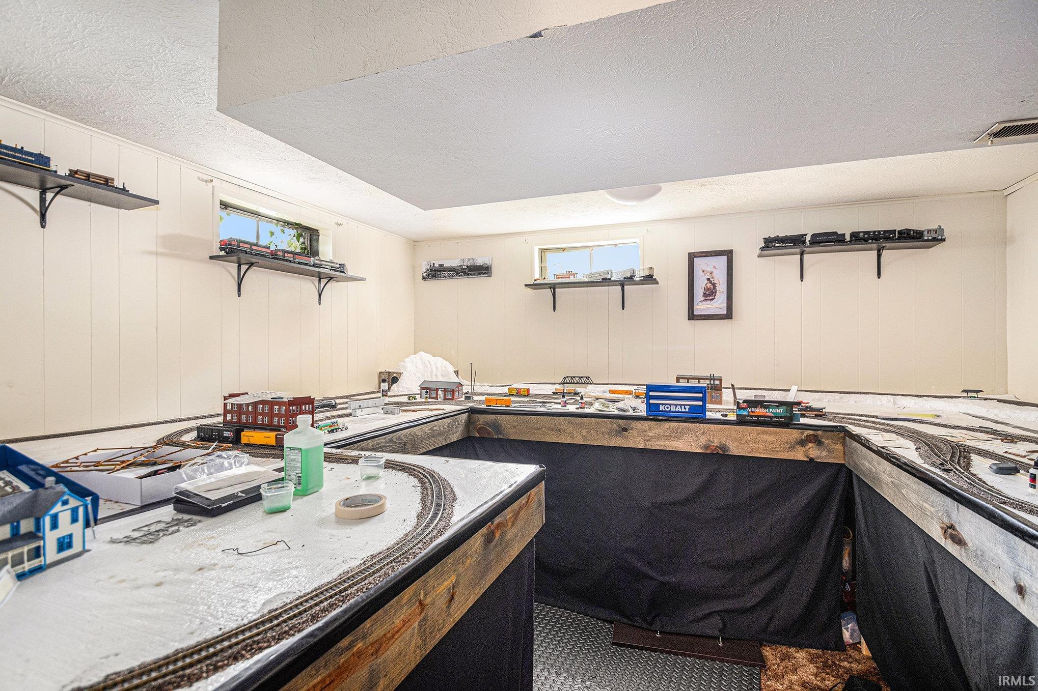 10030 Dunn Road Osceola, IN 46561 - Photo 21 of 28