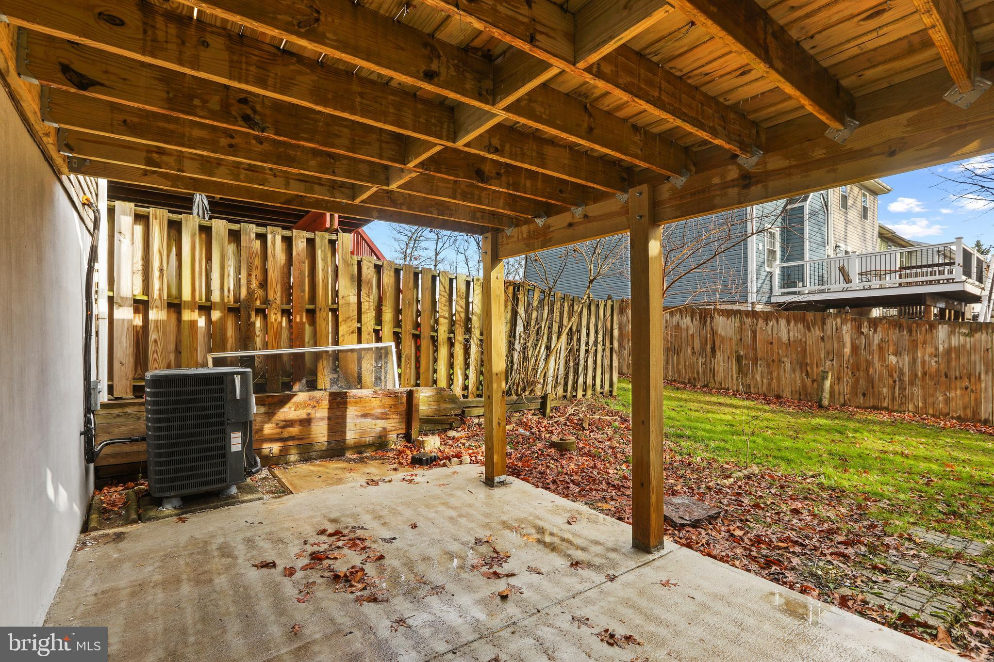 8617 Castlemill Circle Nottingham, MD 21236 - Photo 23 of 25 a view of wooden deck