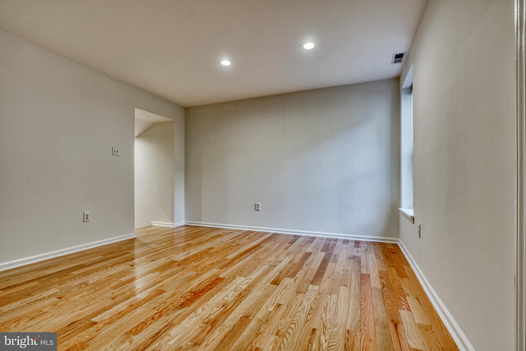 32 West Montgomery Street, Unit R9 Baltimore, MD 21230 - Photo 14 of 27 Gallery Image 14