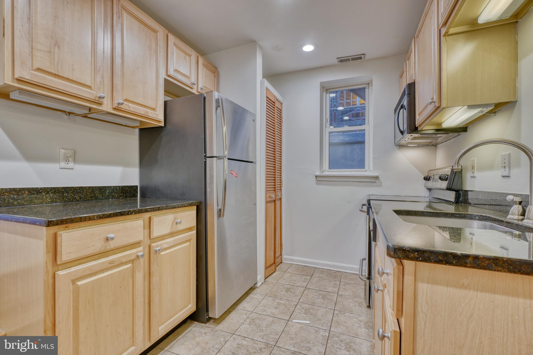 32 West Montgomery Street, Unit R9 Baltimore, MD 21230 - Photo 8 of 27 Gallery Image 8