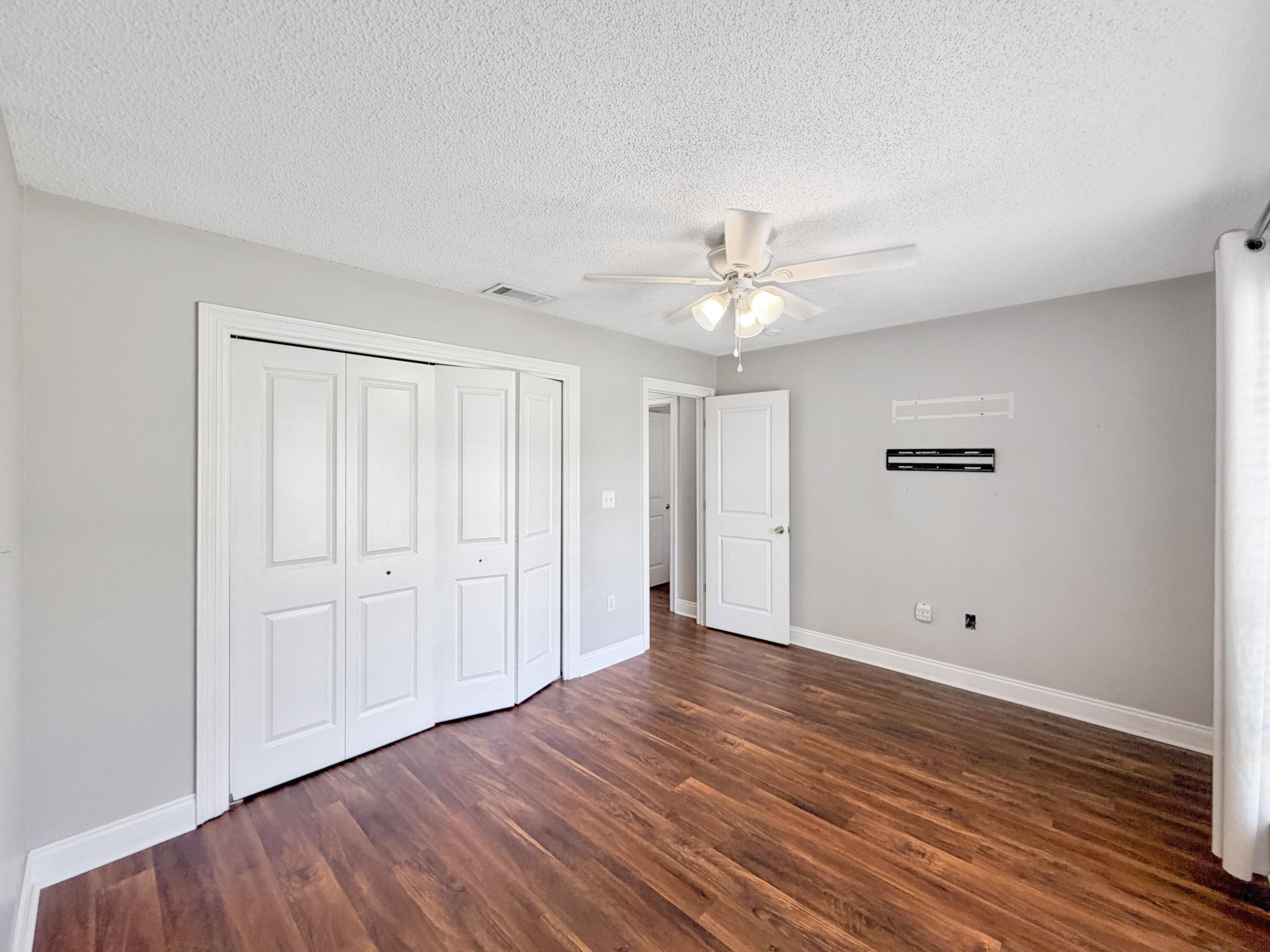 3003 Colonial Circle Crestview, FL 32539 - Photo 21 of 38 IMG_6868