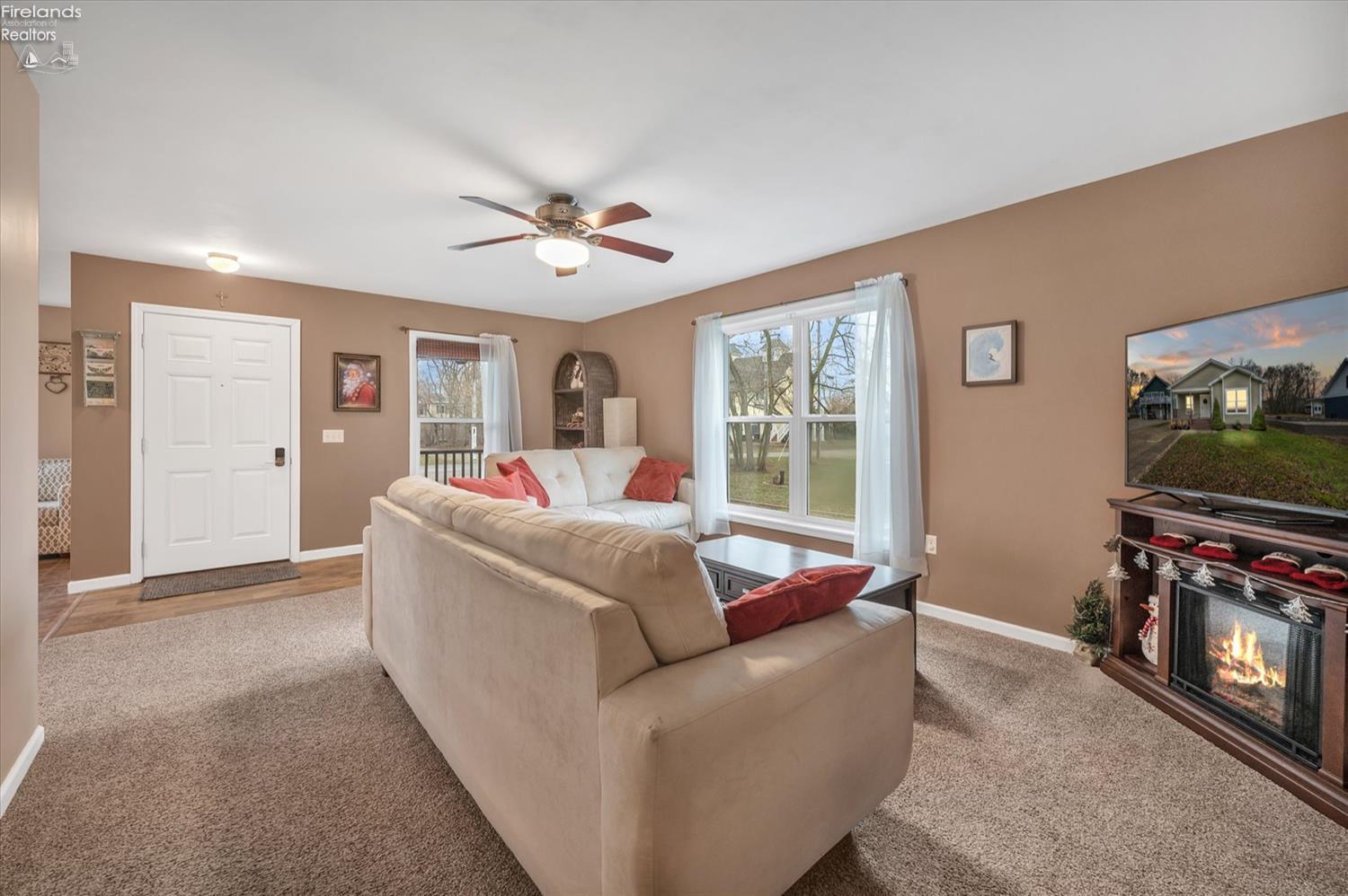 35 Chapman Road Put In Bay, OH 43456 - Photo 9 of 25 Gallery Image 9