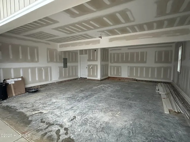 $434,900 | 130 Spring Meadows Drive, Aberdeen, NC 28315