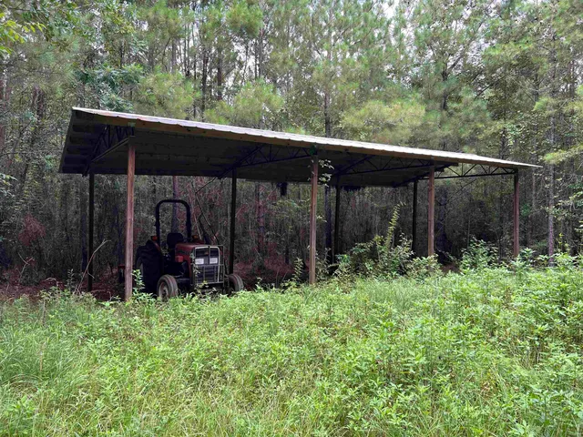 $344,500 | 18701 Blue Star Highway, Quincy, FL 32351