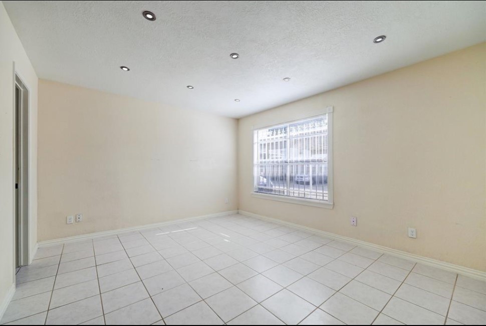 6001 Reims Road, Unit 311 Houston, TX 77036 - Photo 6 of 7