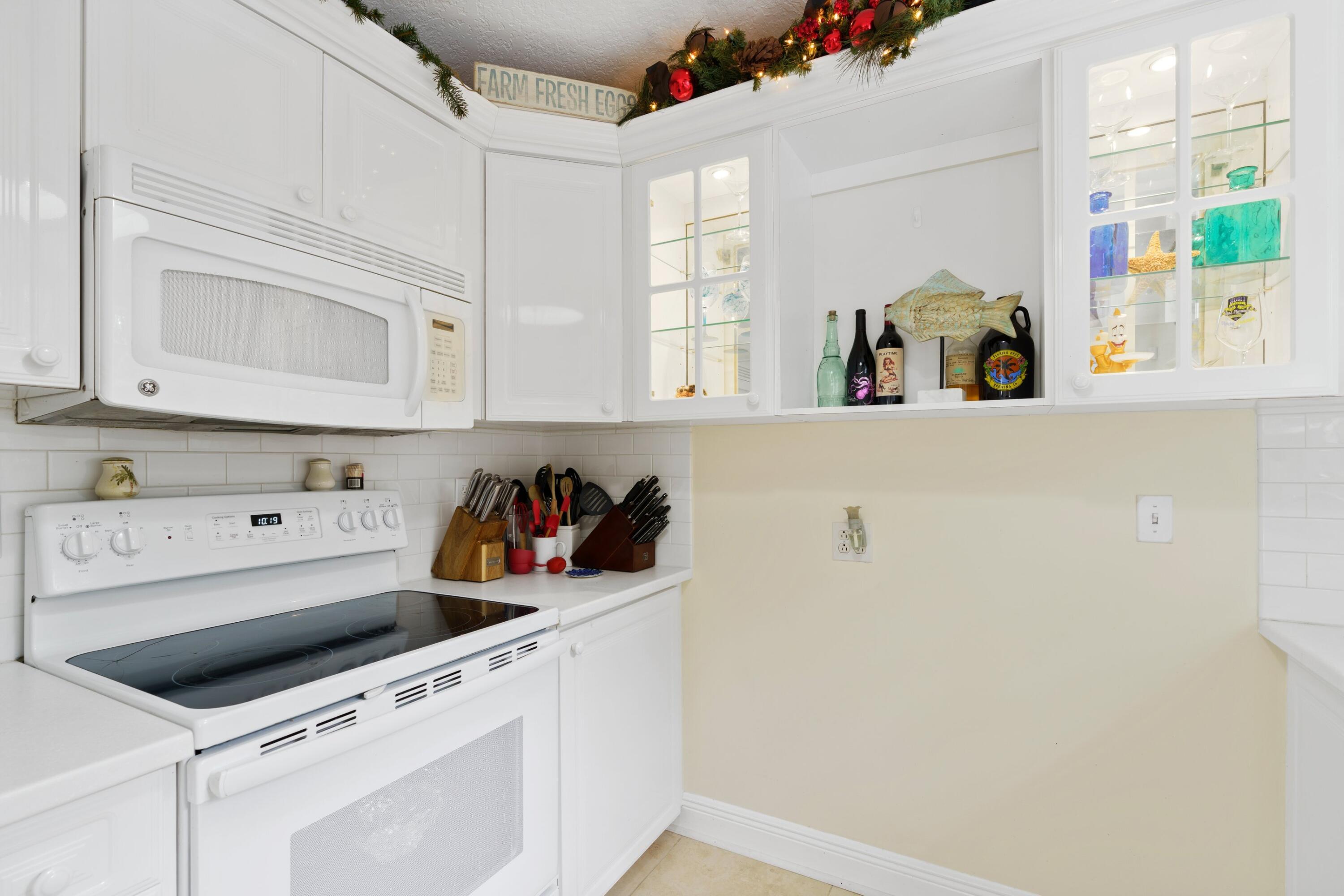 1012 Mohican Boulevard Jupiter, FL 33458 - Photo 25 of 33 DSC07363.jpg-SMALL