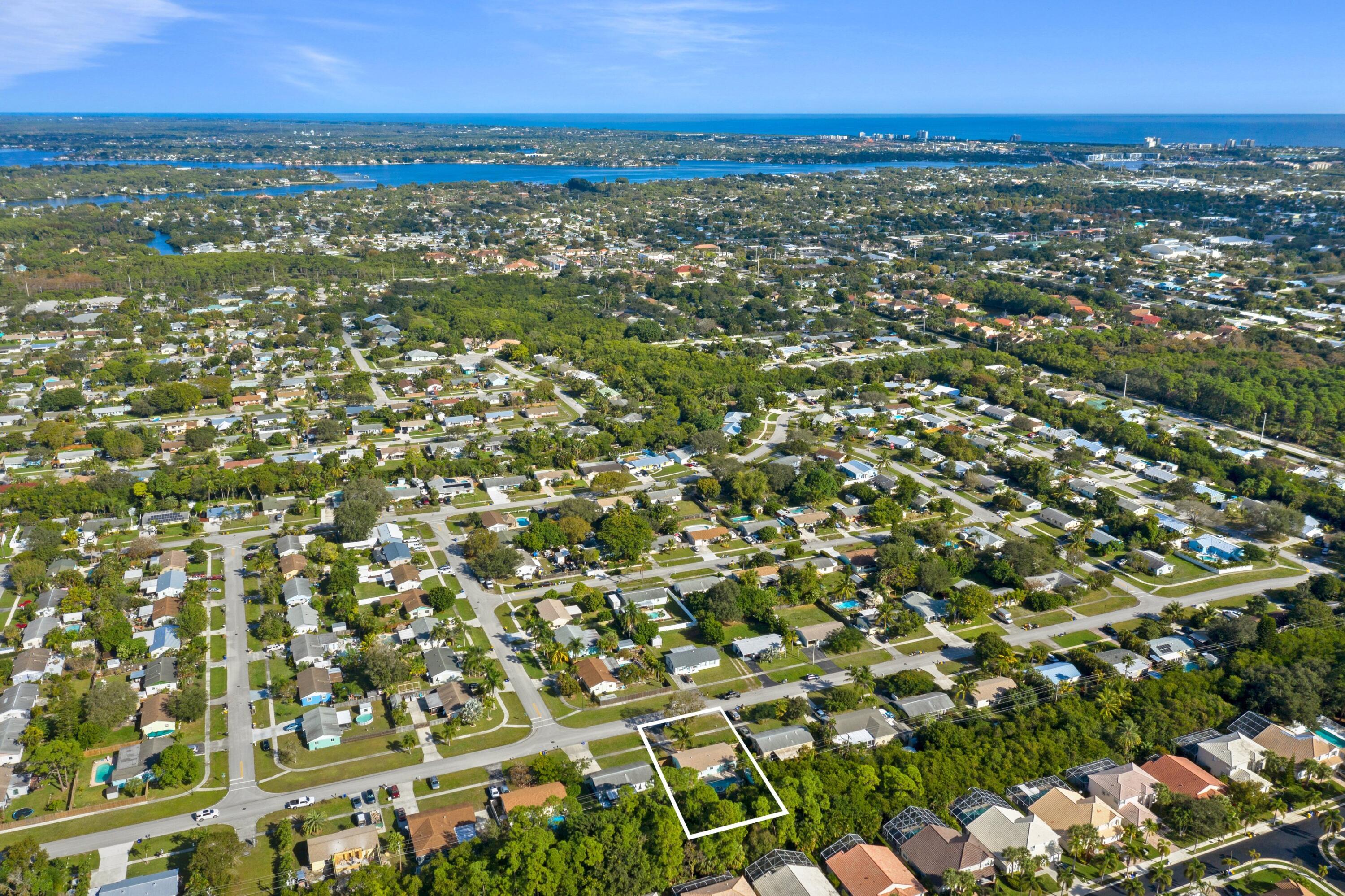 1012 Mohican Boulevard Jupiter, FL 33458 - Photo 30 of 33 DJI_0492-Edit.jpg-SMALL