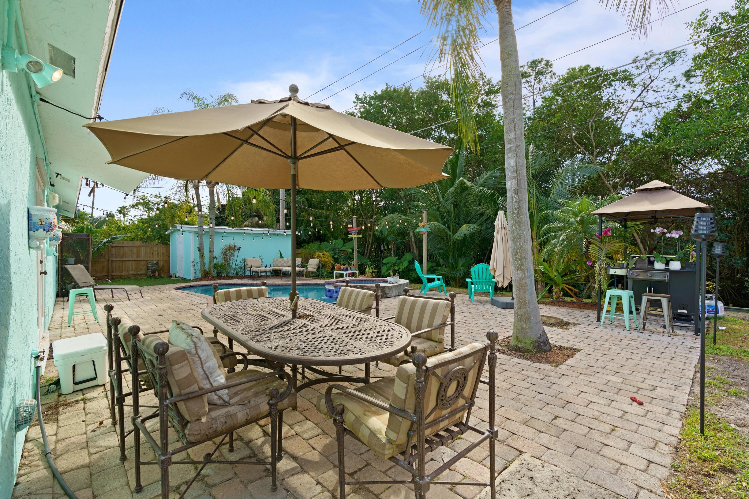 1012 Mohican Boulevard Jupiter, FL 33458 - Photo 7 of 33 DSC07383.jpg-SMALL