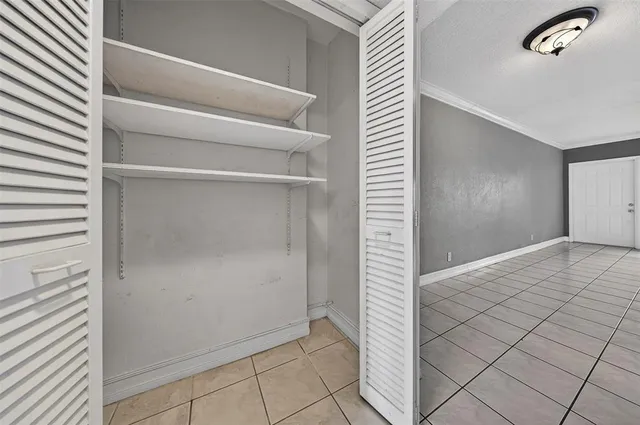 $1,700 | 3215 Northeast 15th Street, Unit 104, Pompano Beach, FL 33062