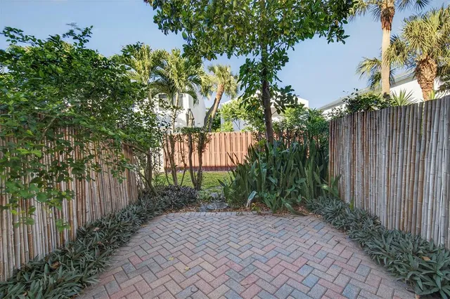 $1,700 | 3215 Northeast 15th Street, Unit 104, Pompano Beach, FL 33062