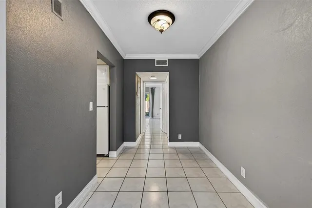 $1,700 | 3215 Northeast 15th Street, Unit 104, Pompano Beach, FL 33062