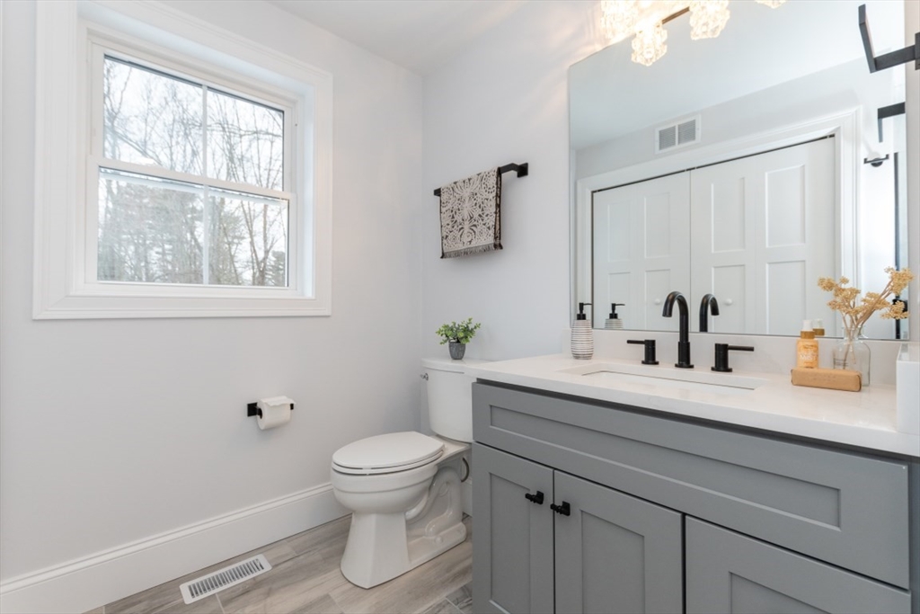 35 County Road Burlington, MA 01803 - Photo 20 of 42 Gallery Image 20