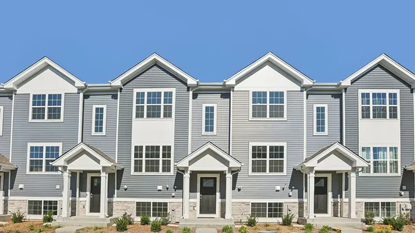 $313,990 | 905 Briar Gln Court, Hampshire, IL 60140