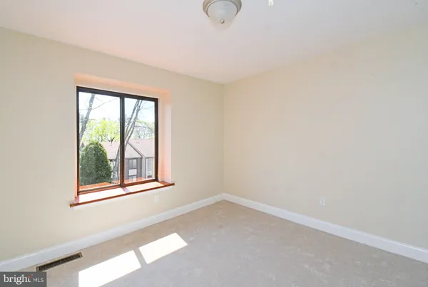 $399,900 | 8-4 Aspen Way, Unit 84, Doylestown, PA 18901