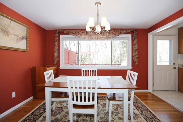 32 Ledgewood Road Framingham, MA 01701 - Photo 4 of 18 Gallery Image 4