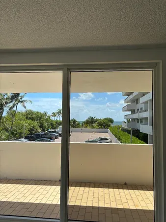 $1,100,000 | 177 Ocean Ln Drive, Unit 208, Key Biscayne, FL 33149