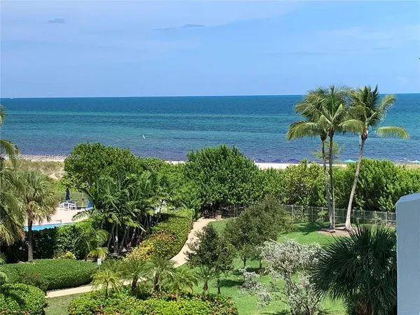 $1,100,000 | 177 Ocean Ln Drive, Unit 208, Key Biscayne, FL 33149