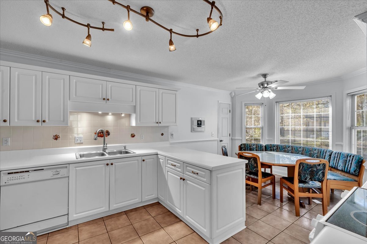 111 Maple Glen Centerville, GA 31028 - Photo 23 of 56